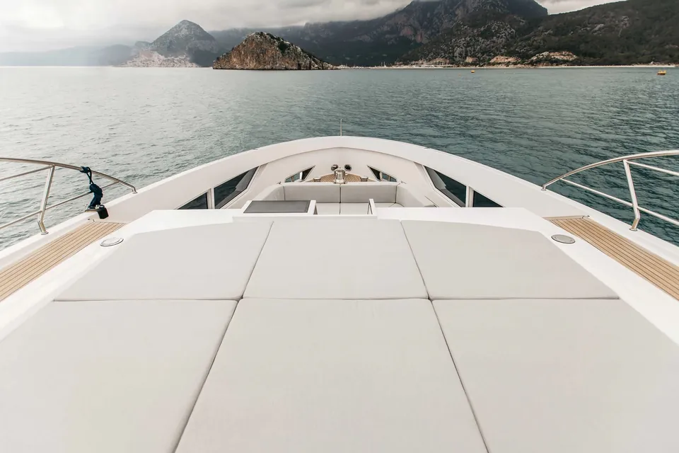 Papillon, 2022 Bering Yachts 92, photo 22