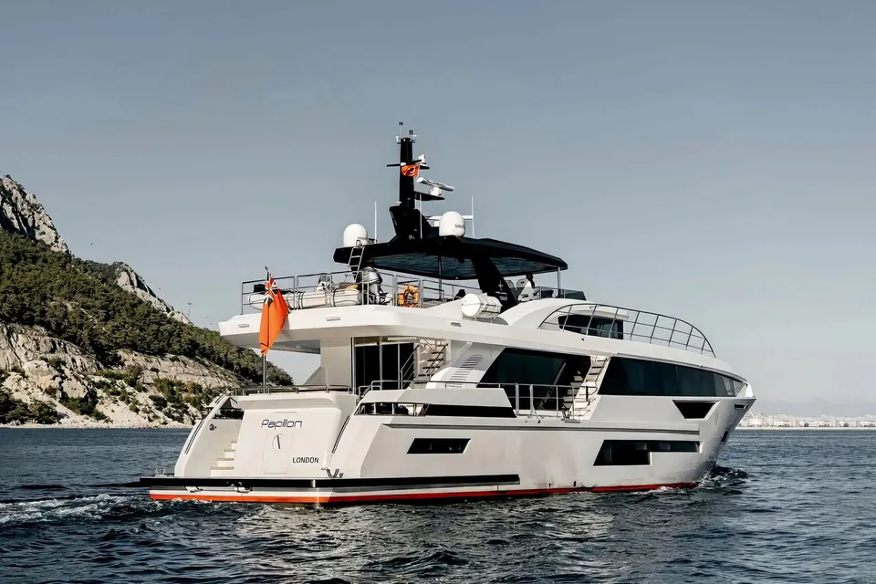 Papillon, 2022 Bering Yachts 92, photo 21