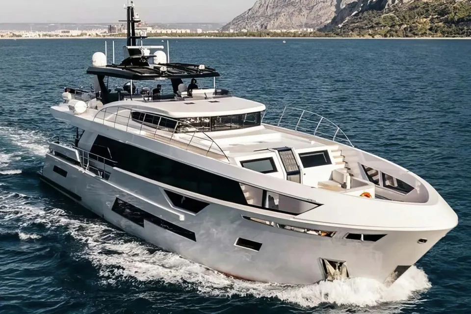 Papillon, 2022 Bering Yachts 92, photo 24