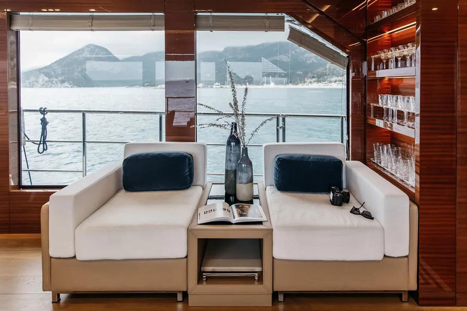 Papillon, 2022 Bering Yachts 92, photo 25
