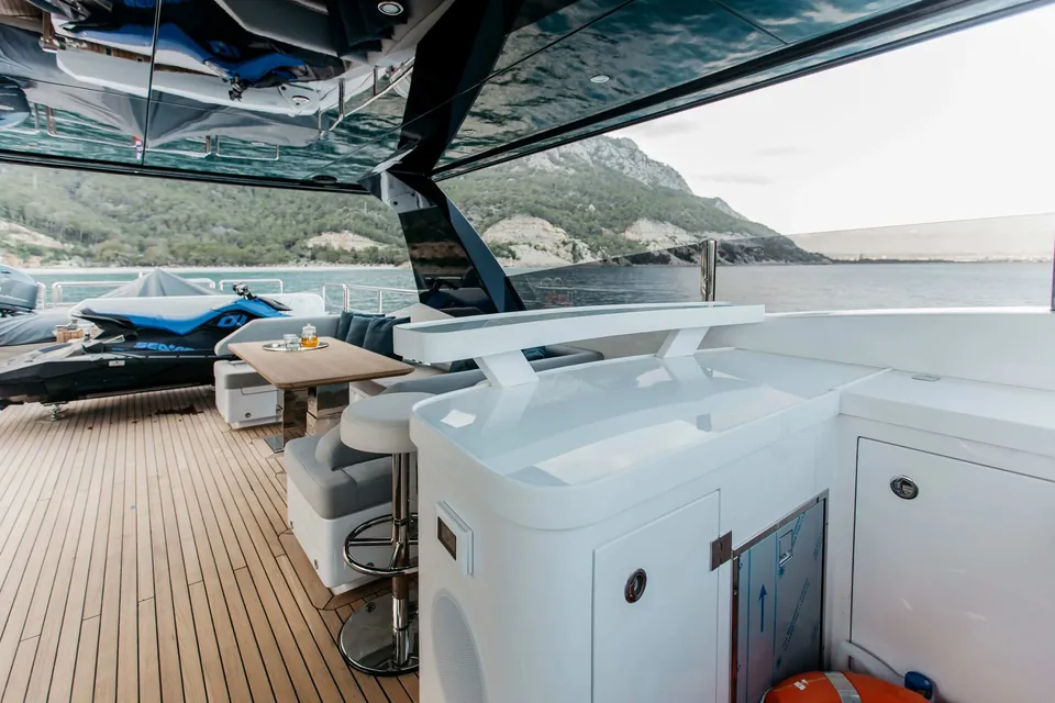 Papillon, 2022 Bering Yachts 92, photo 30