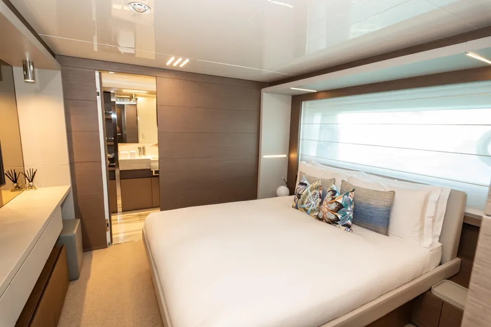 Willpower, 2018 Custom Line Navetta 37, photo 16
