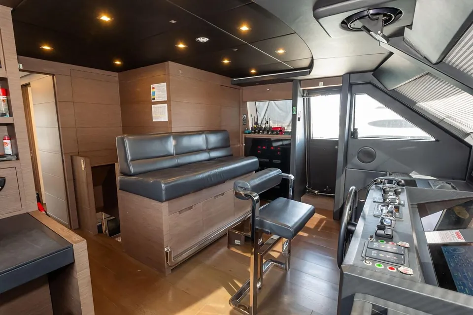 Willpower, 2018 Custom Line Navetta 37, photo 23