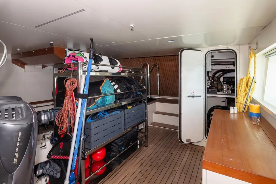 Willpower, 2018 Custom Line Navetta 37, photo 27