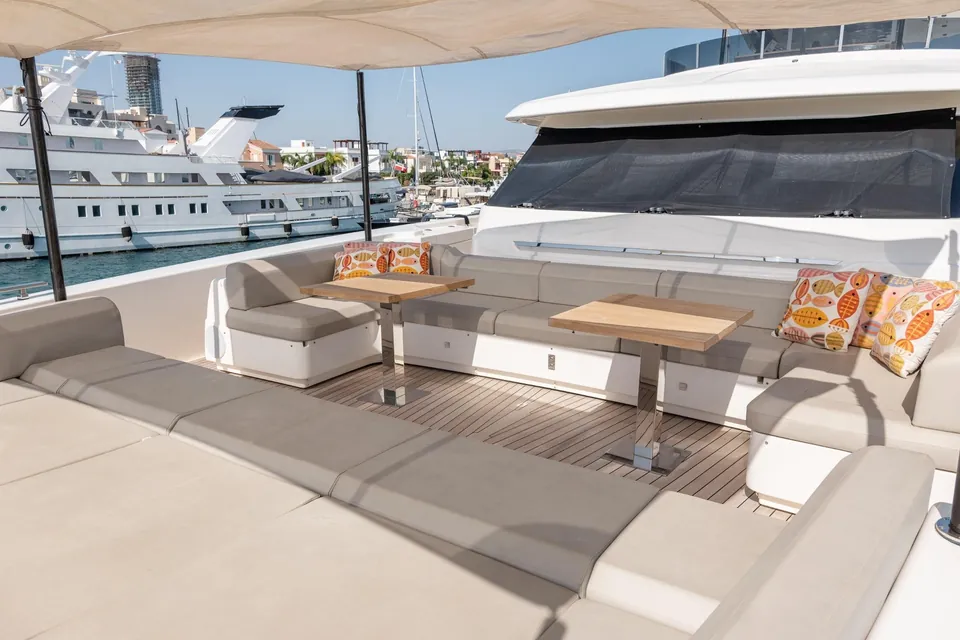 Willpower, 2018 Custom Line Navetta 37, photo 35