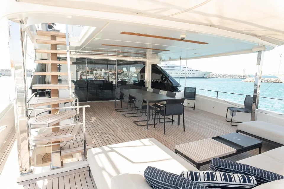 Willpower, 2018 Custom Line Navetta 37, photo 37