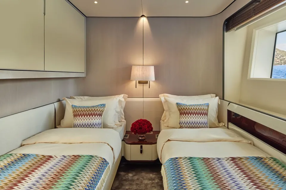 Africa One, 2021 Azimut Grande 35M, photo 11