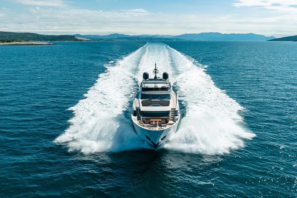 Journey II, 2019 Sunseeker 76 Yacht, photo 5