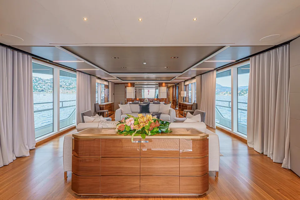 Avalon, 2018 Princess 35M, photo 4
