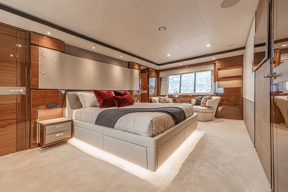 Avalon, 2018 Princess 35M, photo 27
