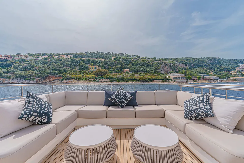 Avalon, 2018 Princess 35M, photo 30