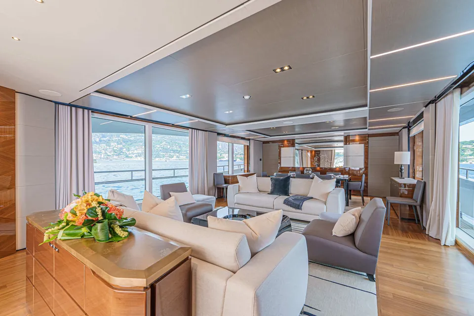 Avalon, 2018 Princess 35M, photo 5