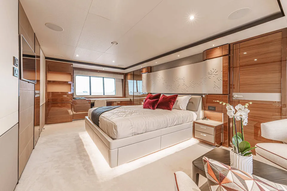 Avalon, 2018 Princess 35M, photo 56