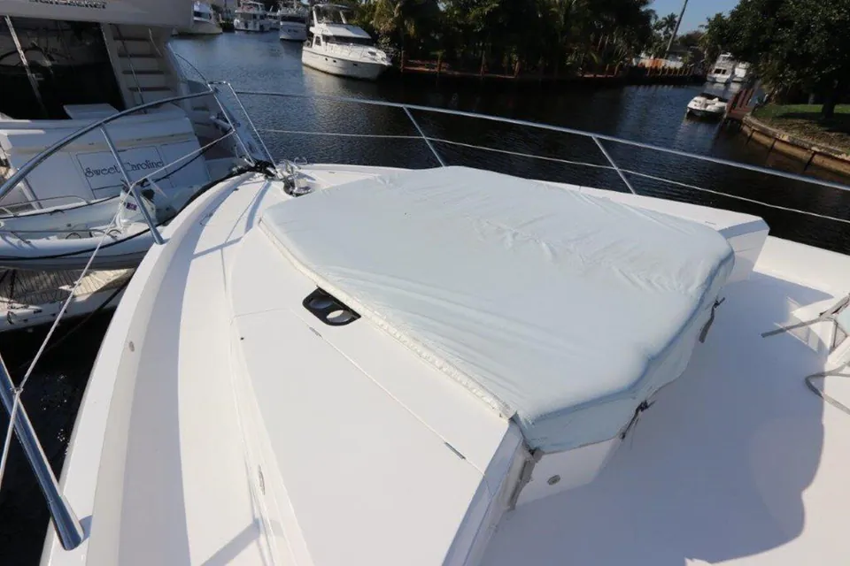 Hide Out, 2018 Sunseeker Predator, photo 9