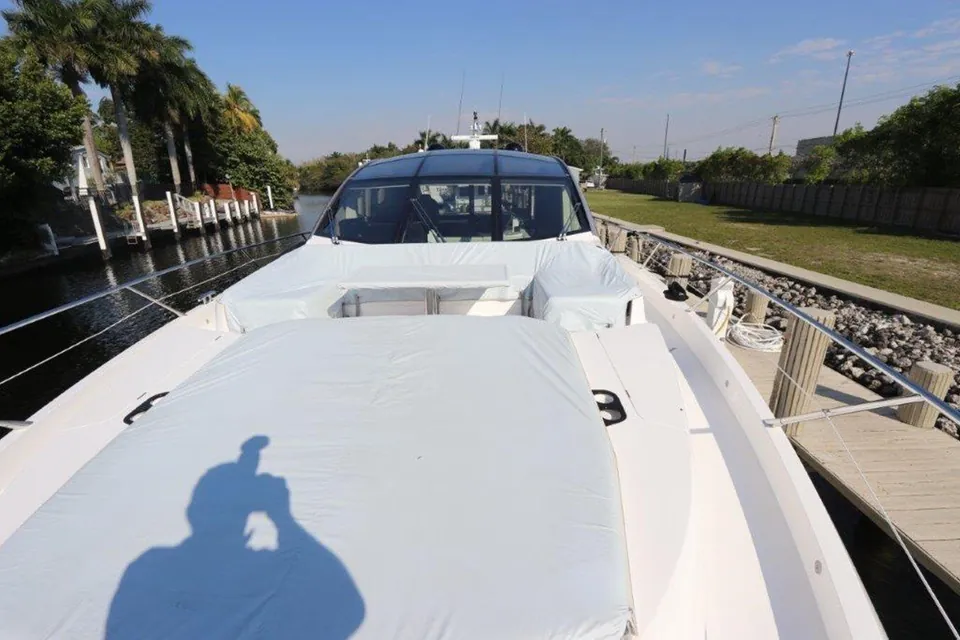 Hide Out, 2018 Sunseeker Predator, photo 10