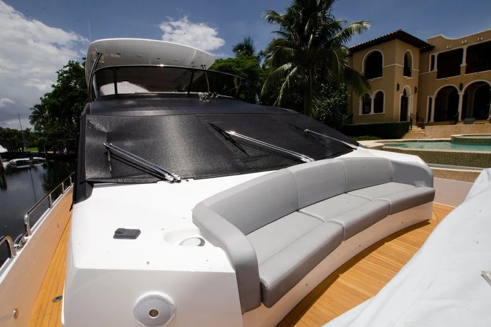 Second Thoughts, 2018 Sunseeker 75 Yacht, photo 2