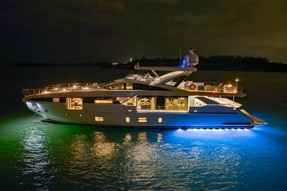 Freedome, 2022 Azimut Grande 32M, photo 7