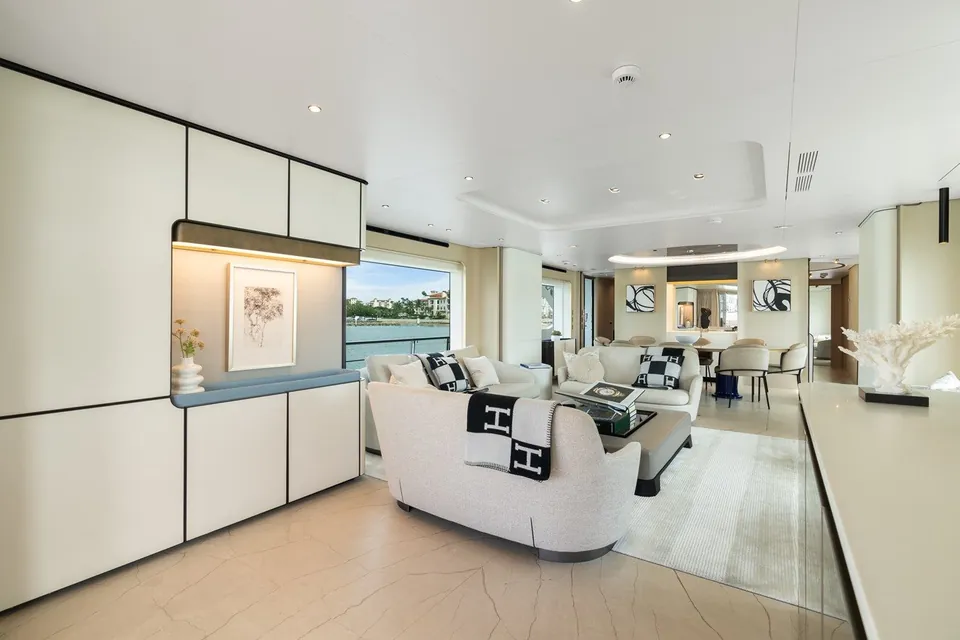 Freedome, 2022 Azimut Grande 32M, photo 8