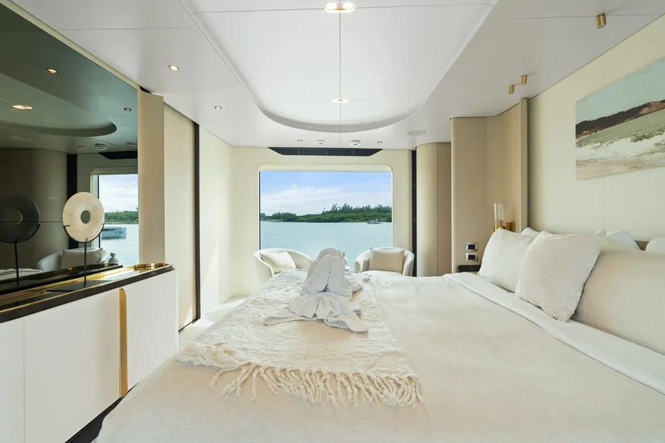 Freedome, 2022 Azimut Grande 32M, photo 13