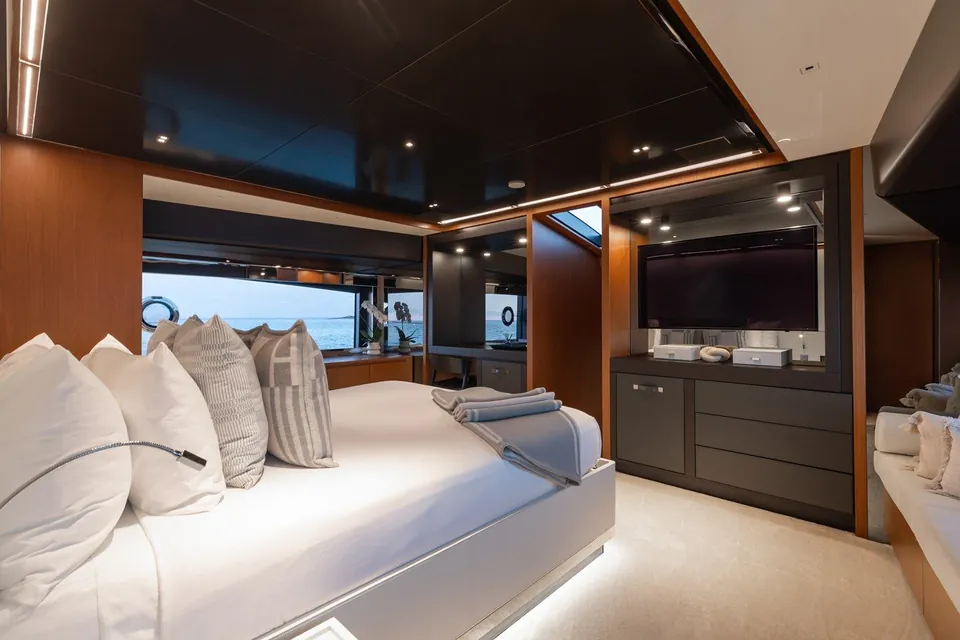 Kiyomizu, 2020 Riva 90' Argo, photo 28