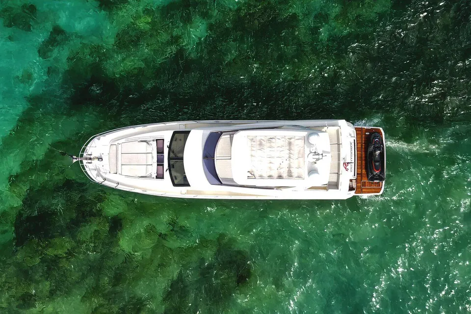 Yachtooma, 2017 Prestige Yachts 680, photo 1