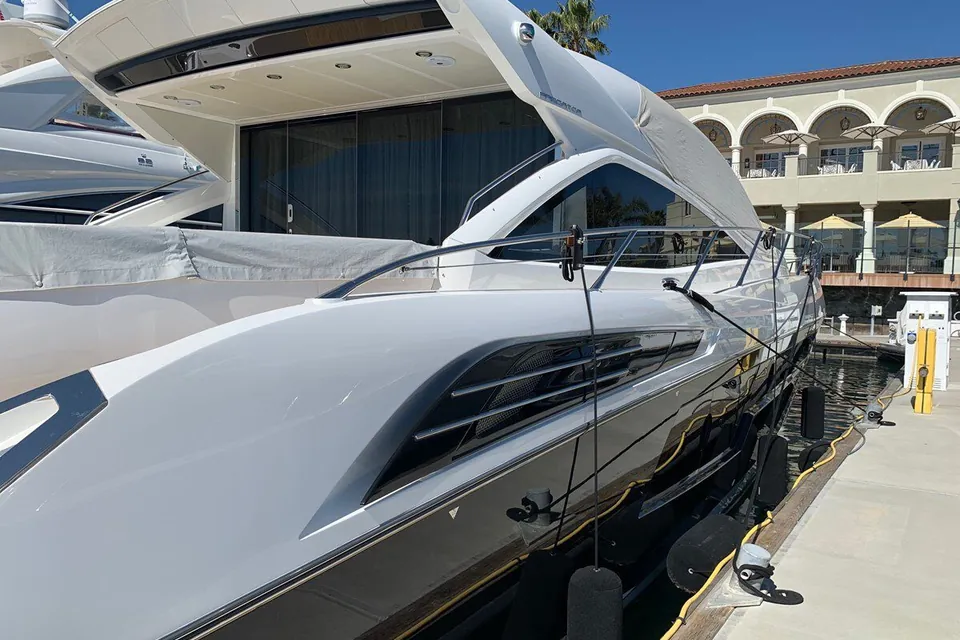 Piece of Ship, 2017 Sunseeker Predator, photo 2