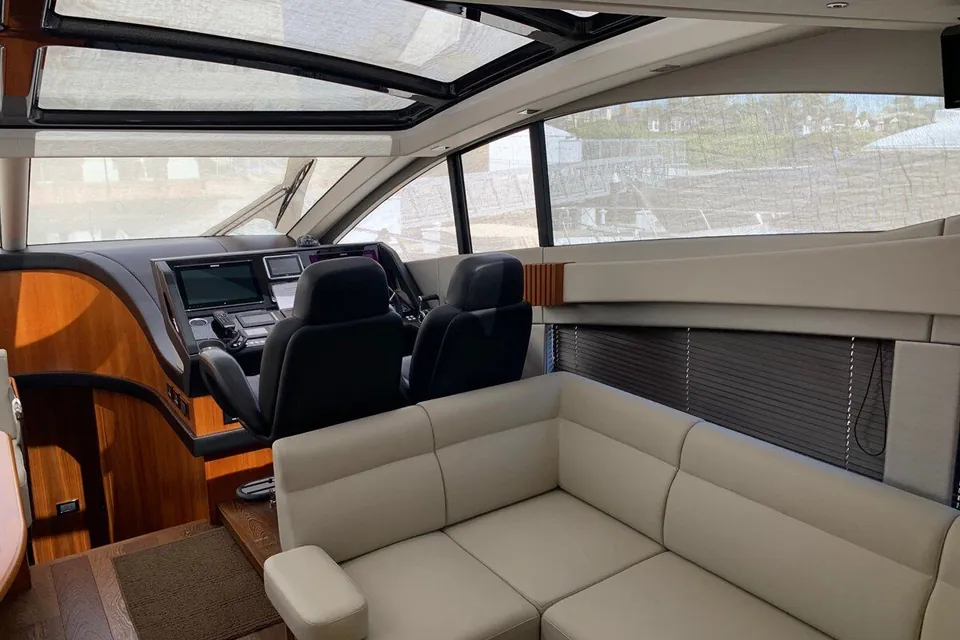 Piece of Ship, 2017 Sunseeker Predator, photo 9