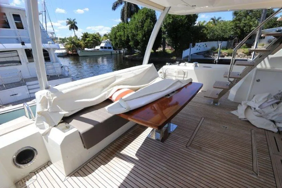 Breathe Easy, 2017 Prestige Yachts Motoryacht, photo 5