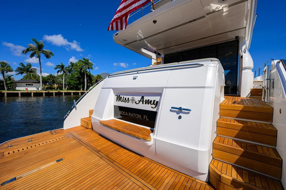 Miss Amy, 2020 Princess F70, photo 68
