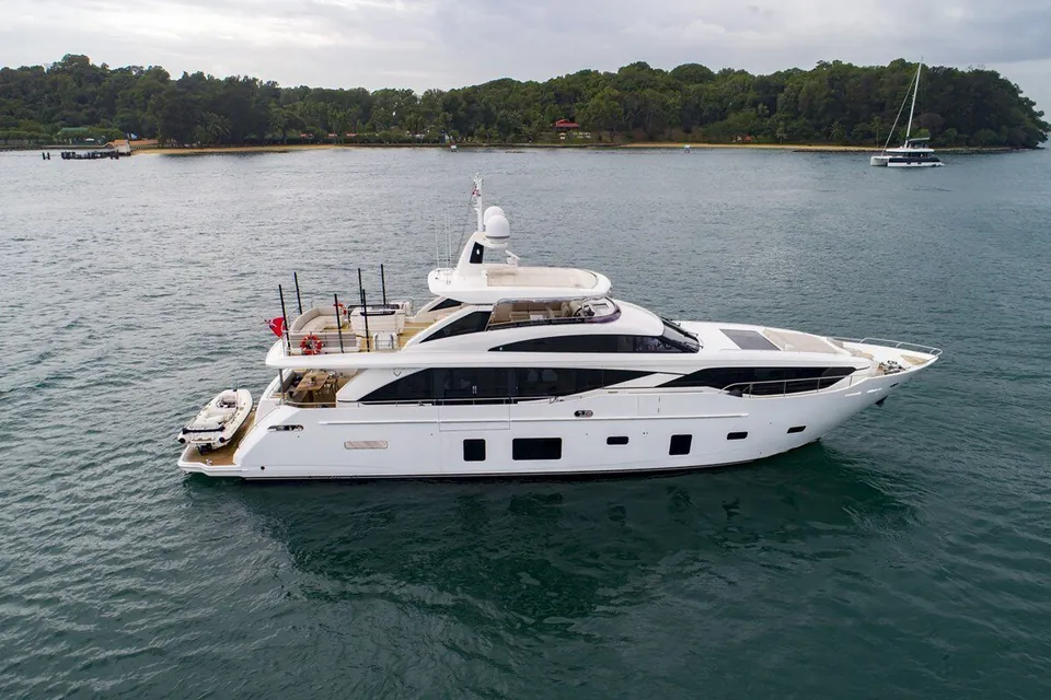 Spirit of Elijah, 2017 Princess 30M, photo 3