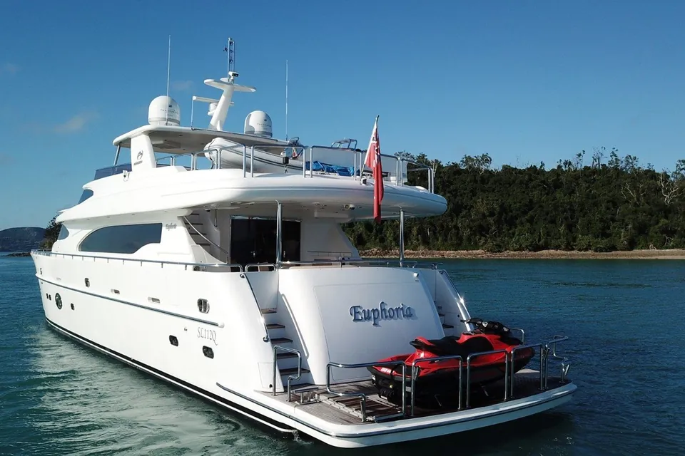 Euphoria, 2017 Custom Line Navetta 37, photo 7