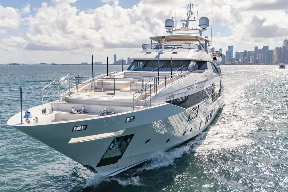 Inspiration, 2018 Benetti Fast 125, photo 4