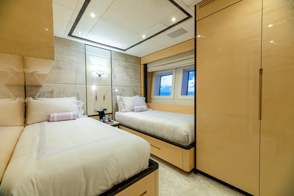 Inspiration, 2018 Benetti Fast 125, photo 42