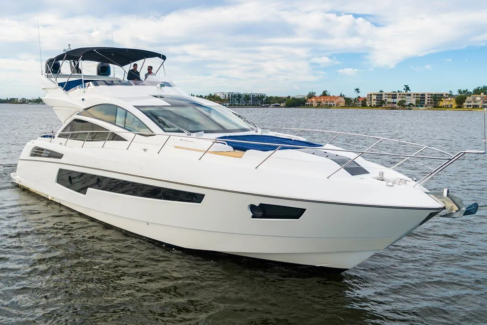 Submarino, 2016 Sunseeker Sports Cruiser, photo 6