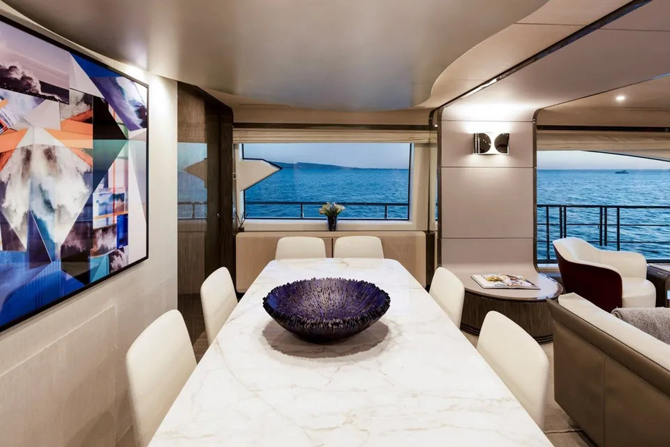 Indigo, 2017 Azimut Grande 30M, photo 13