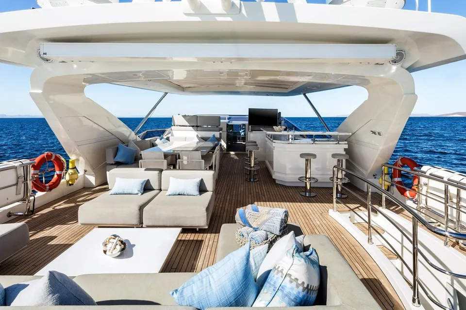 Indigo, 2017 Azimut Grande 30M, photo 28