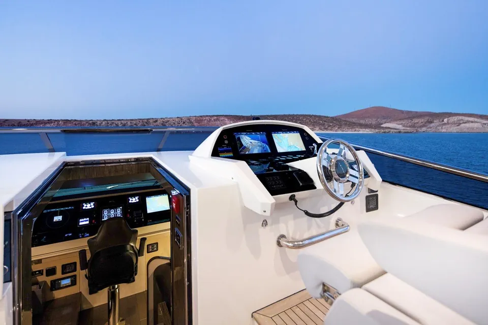 Indigo, 2017 Azimut Grande 30M, photo 30