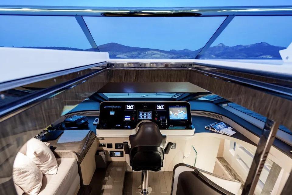Indigo, 2017 Azimut Grande 30M, photo 31