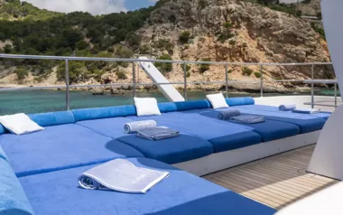 Alcor by Heesen – Private Motor Yacht Charter in Amalfi