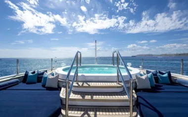Andiamo by Benetti, Private Superyacht Charter in Rendezvous Bay