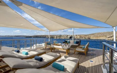 Andiamo by Benetti, Private Superyacht Charter in Rendezvous Bay