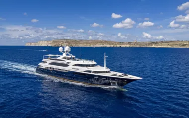 Andiamo by Benetti, Private Superyacht Charter in Rendezvous Bay