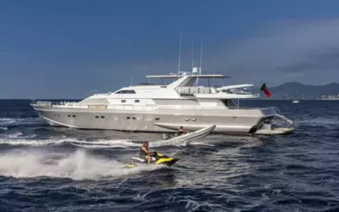 Antisan by Alalunga – Private Motor Yacht Charter in Cannes
