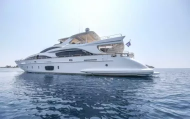 Antonia II by Azimut – Private Motor Yacht Charter in Indonesia