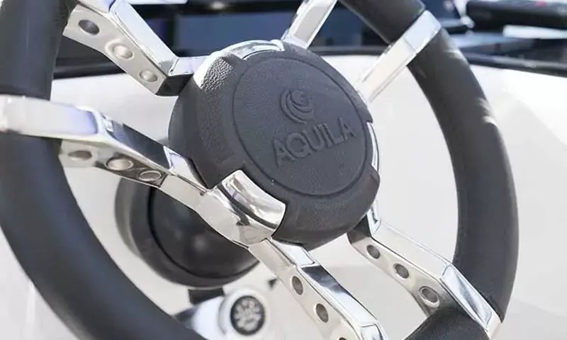 Aquila 36 – image 11