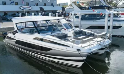 Aquila 36 – image 2