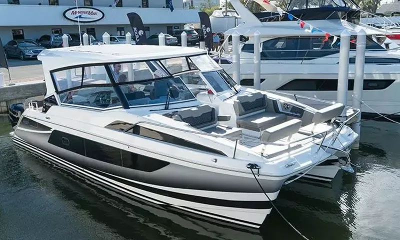 Aquila 36 – image 2