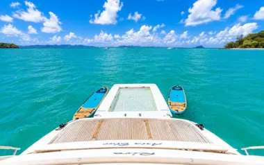 Aria Blue de Riva, alquiler privado de Yate a motor, Phuket