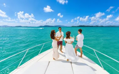 Aria Blue de Riva, alquiler privado de Yate a motor, Phuket