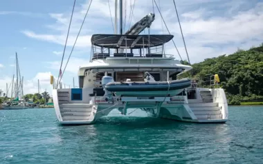Diva by Lagoon – Private Sailing Catamaran Charter in Tahiti
